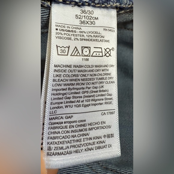 GAP Men’s Standard Fit Denim in Resin Rinse. Size 36x30. - Picture 8 of 8